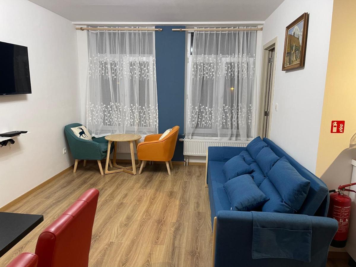 דינאן Gites De La Croisette 2 מראה חיצוני תמונה